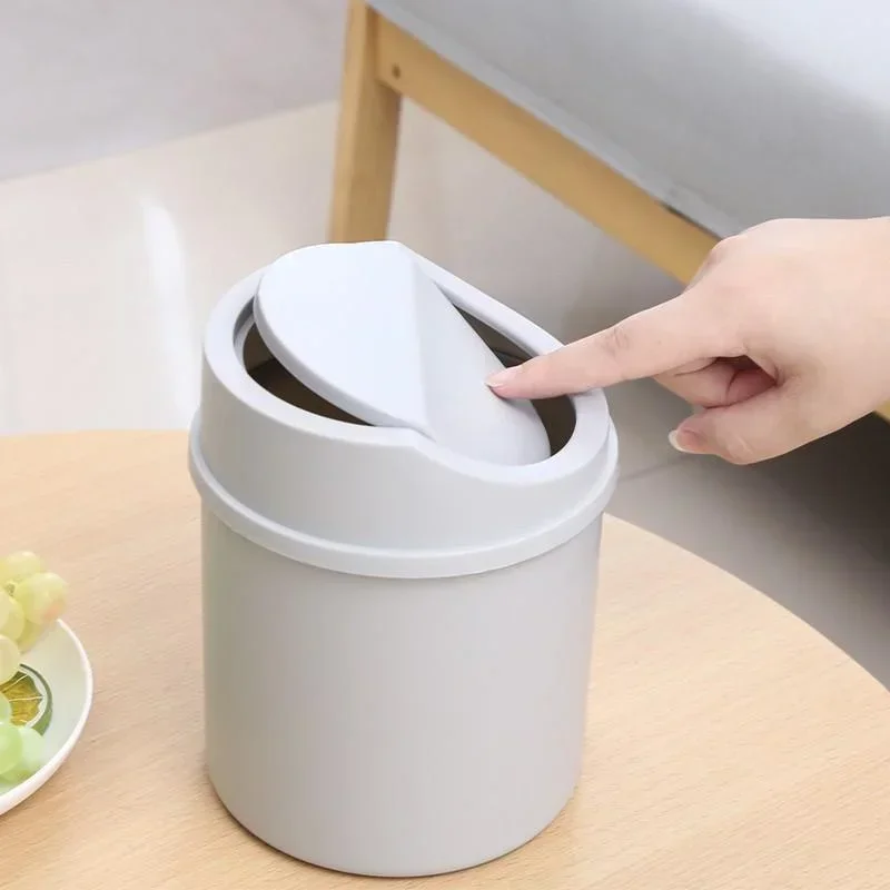 سلة مهملات صغيرة للمكتب مع غطا - مراجعة Commercial Kitchen Bin وسعره